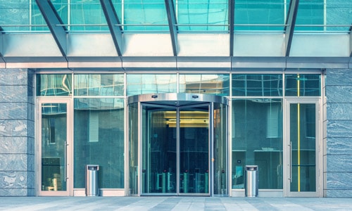 Treppenlift-Finanzierung durch die Hilfe der Hausbank. Treppenlift-Finanzierung mit Darlehen der Bank